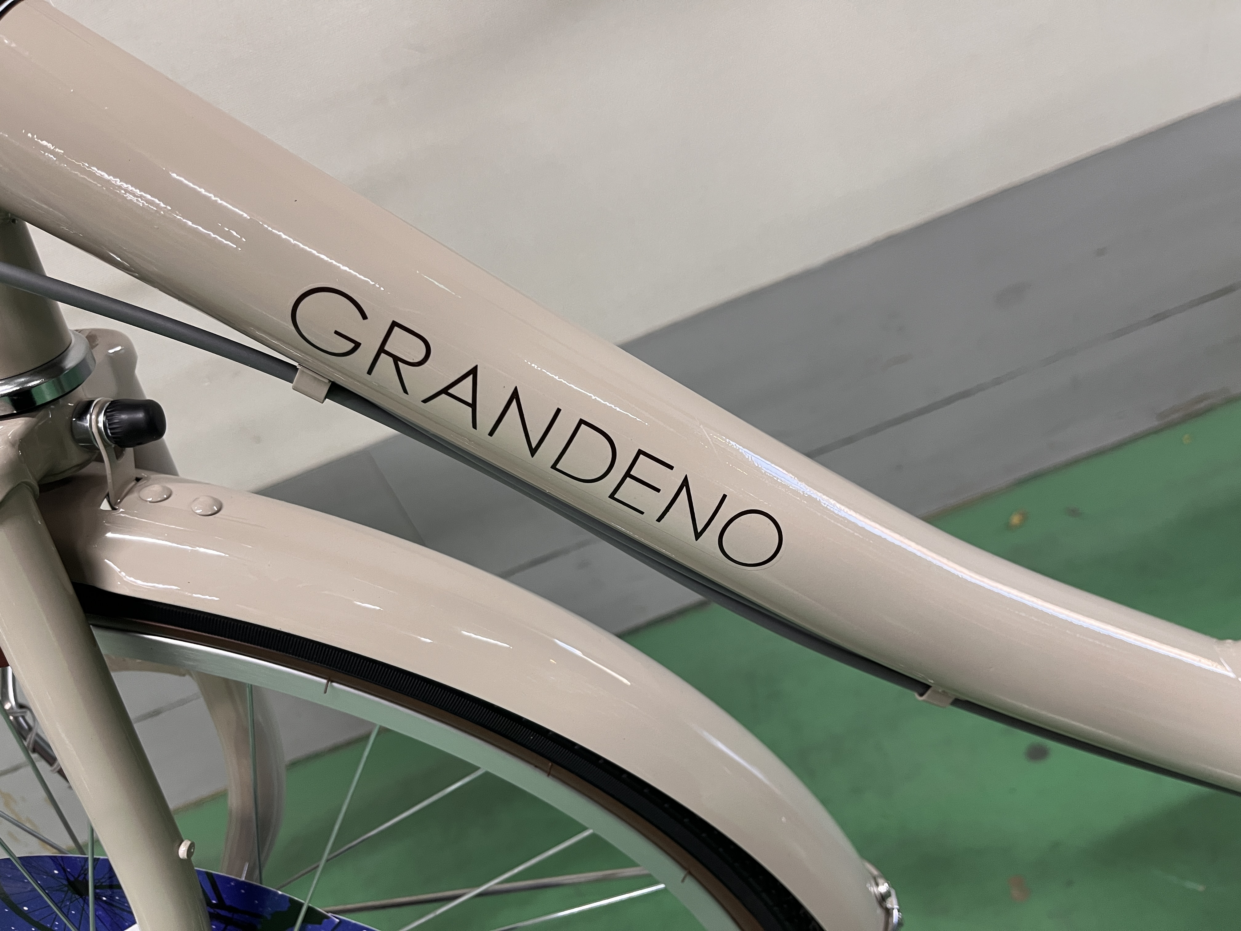 レトロモダンな自転車　グランディーノのこだわりご紹介